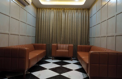 Tuljapur Hotel | Sweekar Executive