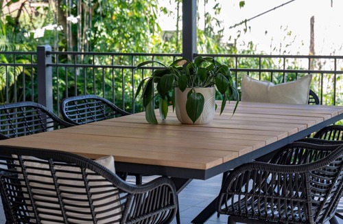 Terrigal Apartment | "Sweeping Experience" – Private Gym & Close to Beach