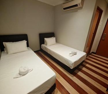 Nilai Hotel | Swing & Pillows - Dataran Nilai