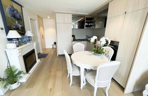 Chinatown Apartment | Sydney Chinatown 2BR 04A8 Walk to Darling Harbour