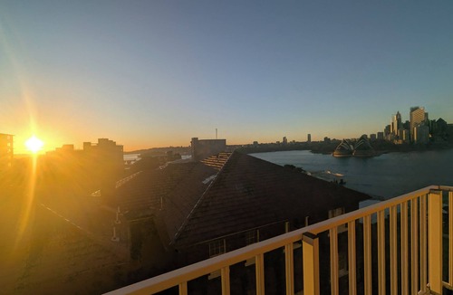 Milsons Point Apartment | Sydney Opera House & Harbour Views - Kirribilli Studio apartment