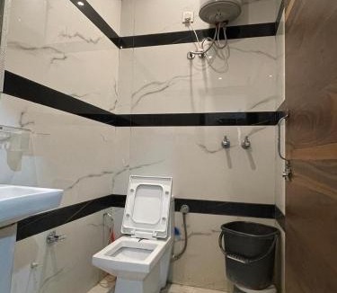 Amritsar Bed & Breakfast | Takkars Residency 5 min walk from Golden temple