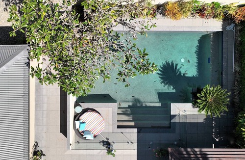 Oak Beach House | Tali Beachfront Retreat – Luxury & Seclusion at Oak Beach