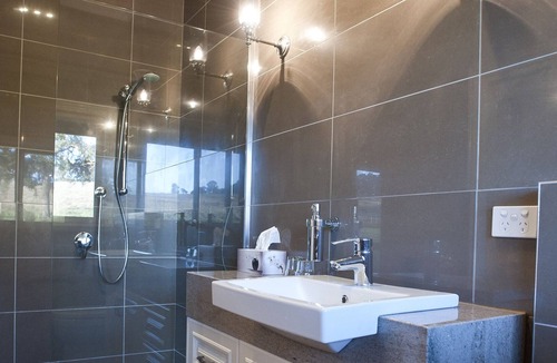 Tonimbuk Bed & Breakfast | Tallawarra Homestead