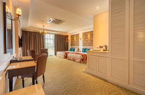 Port Dickson Hotel | Tasik Villa International Resort