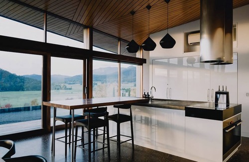 Myrtleford House | Tatoonie - Elevated in experience