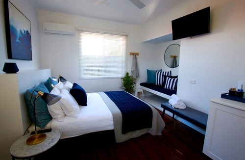 Tea Gardens Hotel | Tea Gardens Hotel