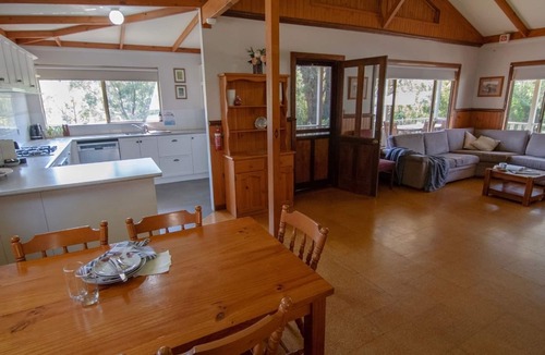 Kalgan Ski Chalet | Tech free (no WIFI) farm stay that will leave your soul recharged