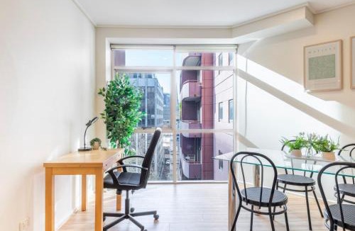 Chinatown Apartment | Tennis & Tranquility on Exhibition