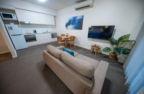 Newcastle Hotel | Terminus Apartment Hotel, an Ascend Collection Hotel