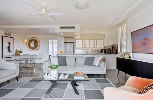 Cairns North Apartment | The Abbott—A Sea-Swept Esplanade Abode