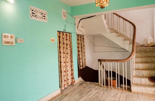 Patna House | The Advik Crown