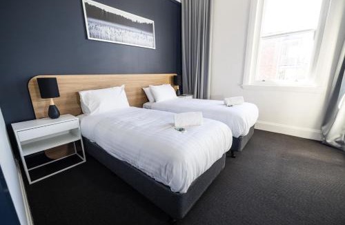 Wickham Hotel | The Albion Hotel