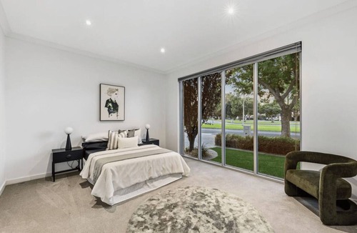Henley Beach South Resort | The Anchorage on Henley