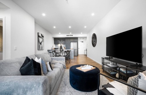 Prospect Apartment | The Aria on Prospect—Where Style meets Local Life