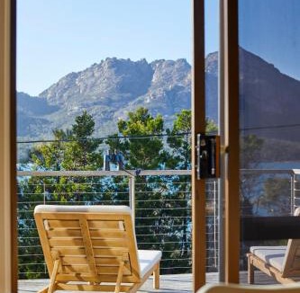 Coles Bay House | The Arthouse Freycinet