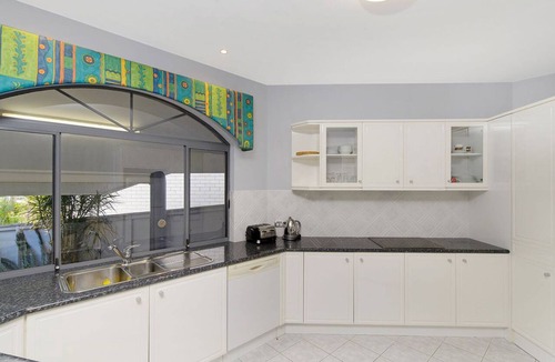 Port Macquarie House | The Atrium - Large Spacious Architect Designed Home