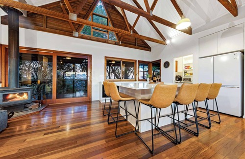 Wolvi House | The Wolvi House - Scenic Mountain Retreat