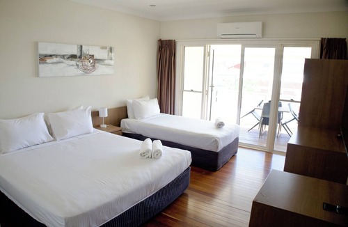 Dalby Hotel | The Australian Hotel Motel Dalby