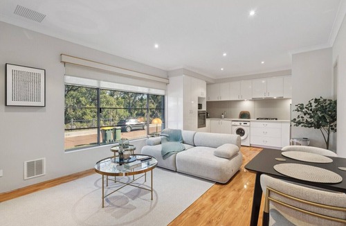Aveley Apartment | The Aveley Pocket Retreat