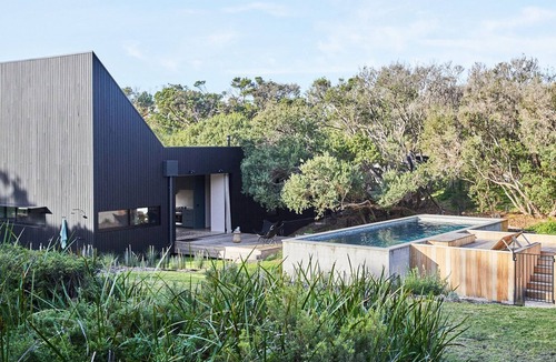St. Andrews Beach House | THE BACH - ST ANDREWS BEACH
