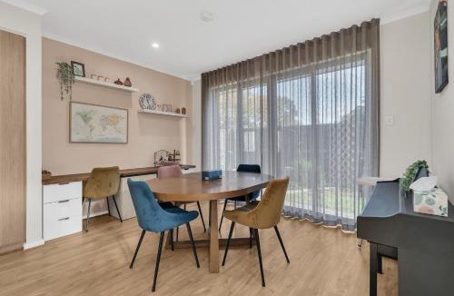 Mount Barker House | The Barker Base | Gateway to the Hills