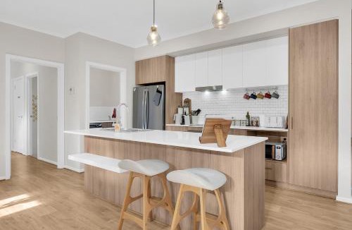 Mount Barker House | The Barker Base | Gateway to the Hills