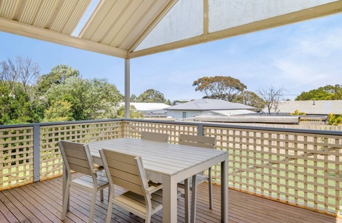 Smiths Beach House | The Beach Boxes