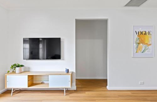 Henley Beach South House | The Beach House