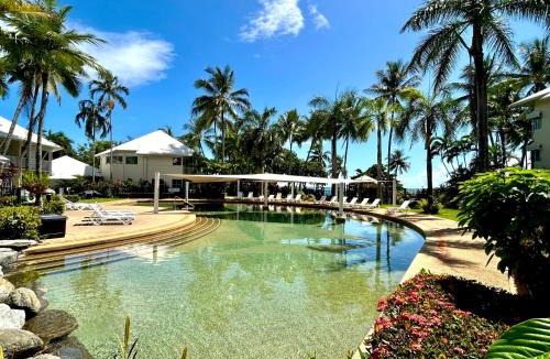 Trinity Beach Apartment | The Beachfront