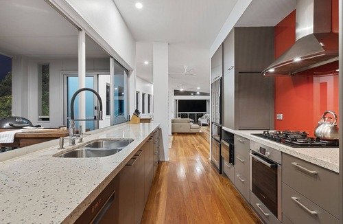 Casuarina House | The Boat House- Casuarina Beachfront Home