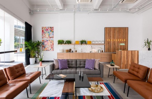 Klang Hotel | The Canvas Hotel