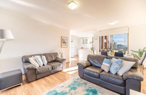 Nelson Bay Apartment | The Commodore 17, 9-11 Donald St - water views, Wi-Fi