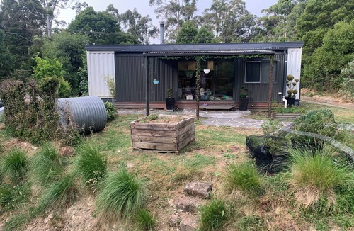 Blackwood House | The Container House and Sauna 1 hour west of Melbourne in Blackwood, Victoria