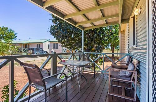 Point Samson Hotel | The Cove Holiday Village