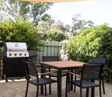 Junee Hotel | The Crossing Motel