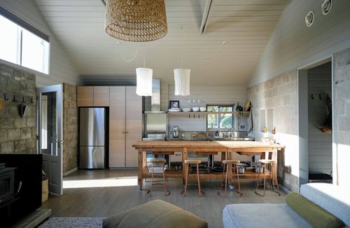 Main Ridge Cottage | The Dairy. 2 bedroom cottage on a farm in Main Ridge
