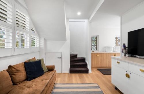 Aldinga Beach House | The Dingaling - Beach House Bliss with BBQ