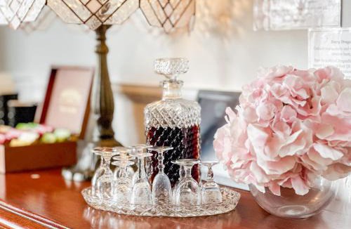 West Launceston Bed & Breakfast | The Dragonfly Inn