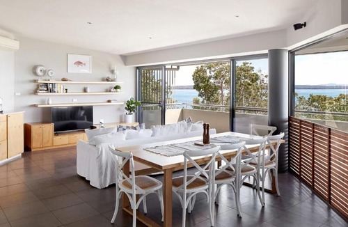 Nelson Bay House | The Drift