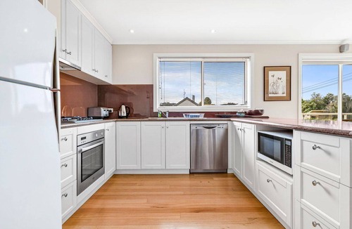 Apollo Bay House | The Dunes 1