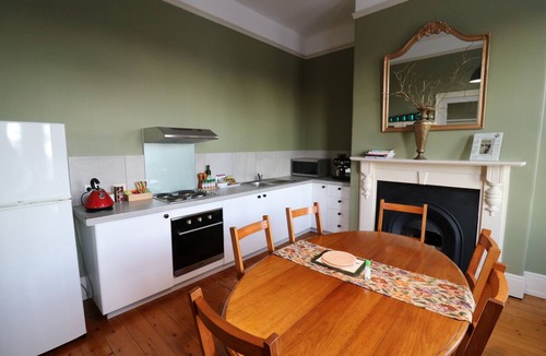 Beaconsfield Hotel | The Exchange Beaconsfield - Offering Heritage Accommodation