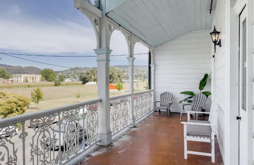 Launceston CBD Hostel | The Fenway