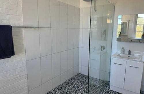 Narrabri Apartment | The Gallipoli Flat