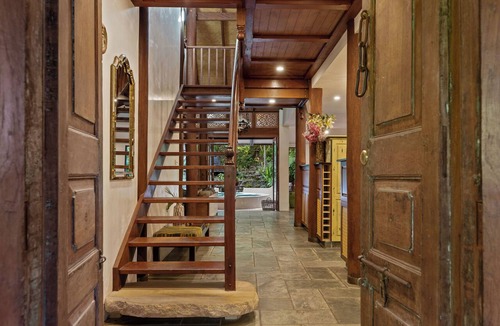 Byron Bay Cabin | The Garden Burees