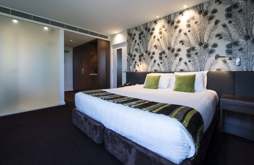 Mayfield Hotel | The Gateway Inn