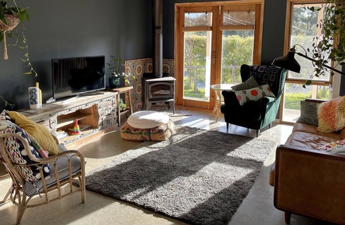 Smiths Lake Cottage | The Gingerbread House