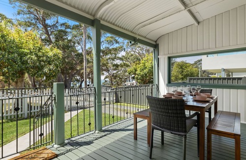 Huskisson Cottage | The Gunyah by Experience Jervis Bay