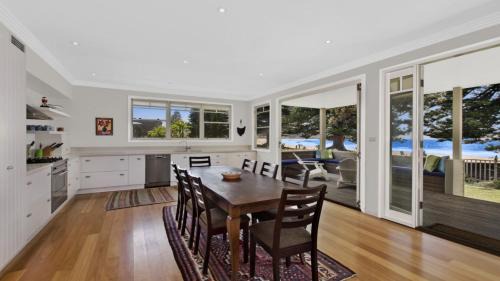 Avoca Beach House | The Hamptons - Beach House