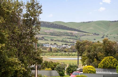 Silver Sands House | The HardyOne - Aldinga Beach - C21 SouthCoast Holidays